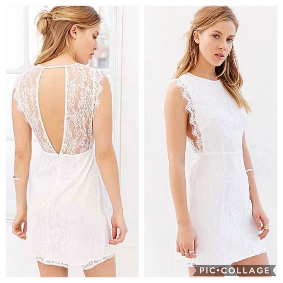 NWT Kimchi Blue Pinafore Lace Ivory Mini Dress 2 - Picture 3 of 9